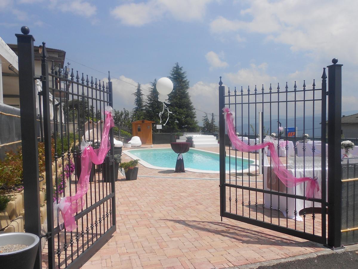 Albergo Ristorante Miramonti Toano Bagian luar foto
