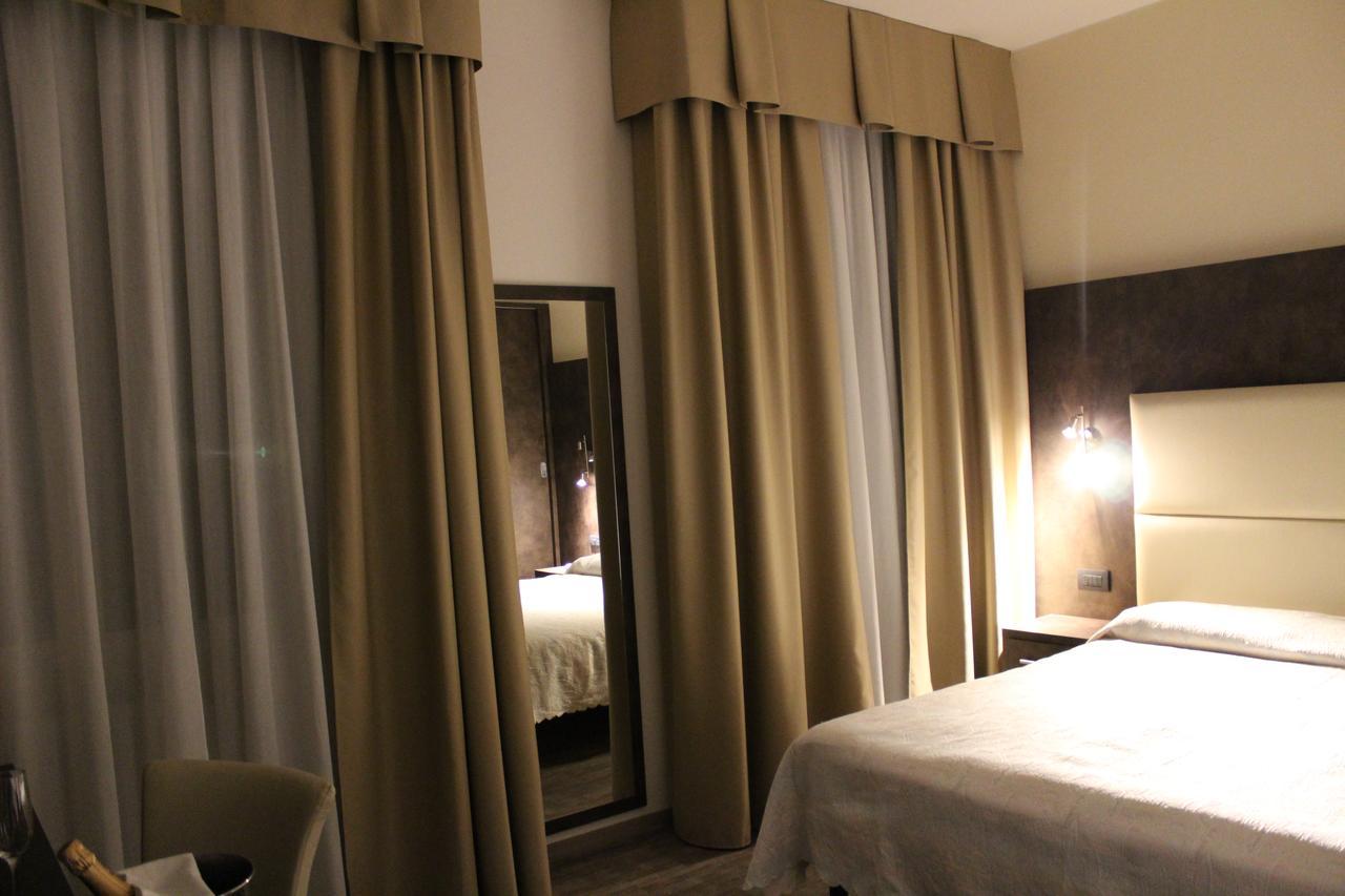 Albergo Ristorante Miramonti Toano Bagian luar foto